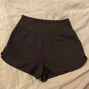Uniqlo ultra stretch active airy running shorts